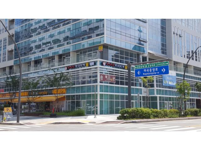 부대장부대찌개 마곡나루역점 요리/서빙 구인정보 서울 강서구 마곡동 주중 오픈 모집( 홀서... - 벼룩시장 구인구직(www.findjob.co.kr) [B2]... 